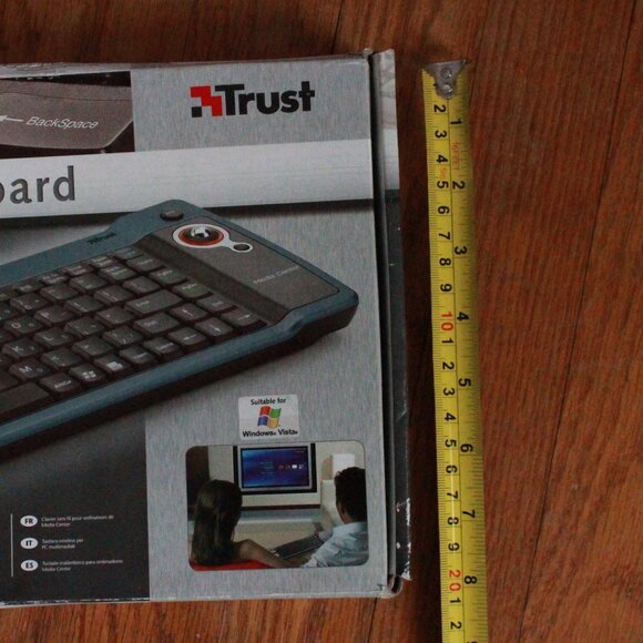 Trust XpertTouch Vista Remote Keyboard - Picture 9 of 10